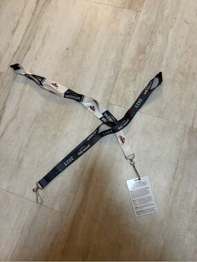 Amazon Prime Day 2021 Black and White Lanyard Key & Card Holder Peccy Pin